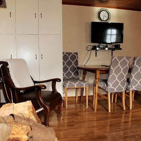 4 Bedroom Traditional Irish Farm House Killybegs Donegal Town Buitenkant foto