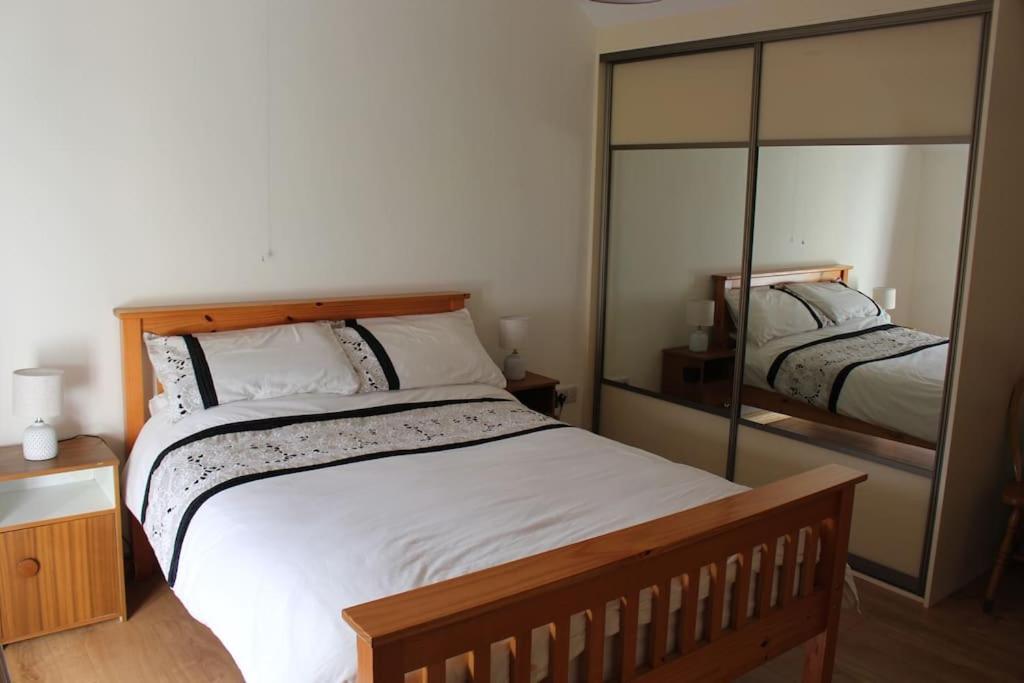 4 Bedroom Traditional Irish Farm House Killybegs Donegal Town Buitenkant foto
