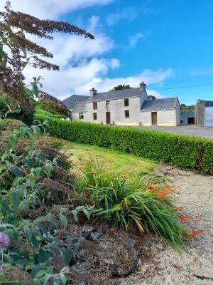 4 Bedroom Traditional Irish Farm House Killybegs Donegal Town Buitenkant foto